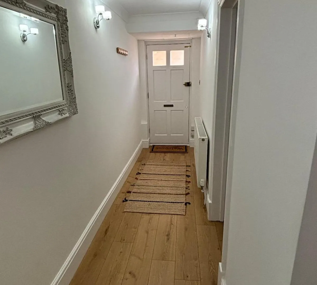 Beautiful Modern Central Flat Cheltenham Apartment